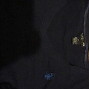 navy blue v neck t shirt